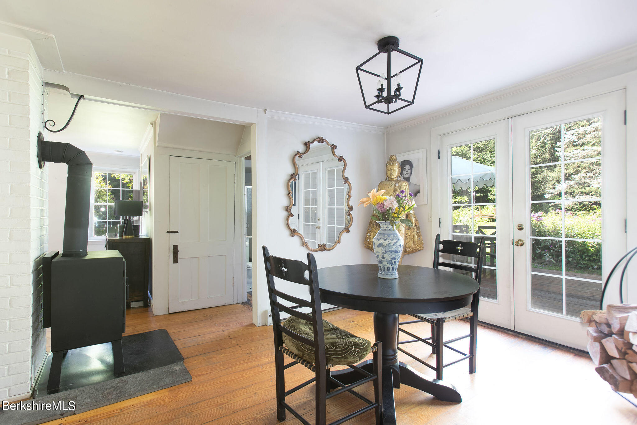 32 South Sandisfield Road Sandisfield, MA 01255 - Photo 9 of 23 0016