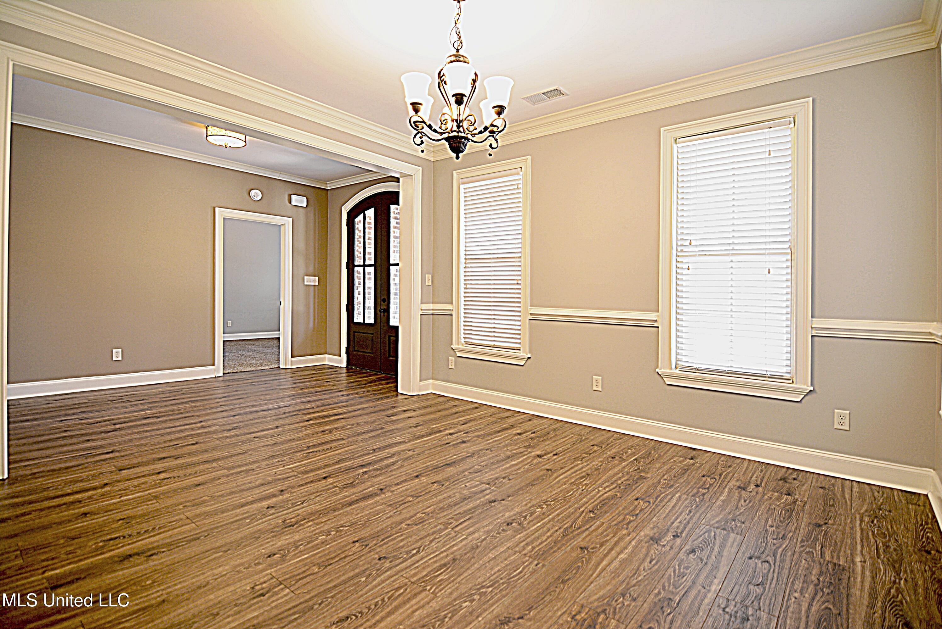 8643 Tulane Road Hernando, MS 38632 - Photo 11 of 40 Dining Room from Kitchen