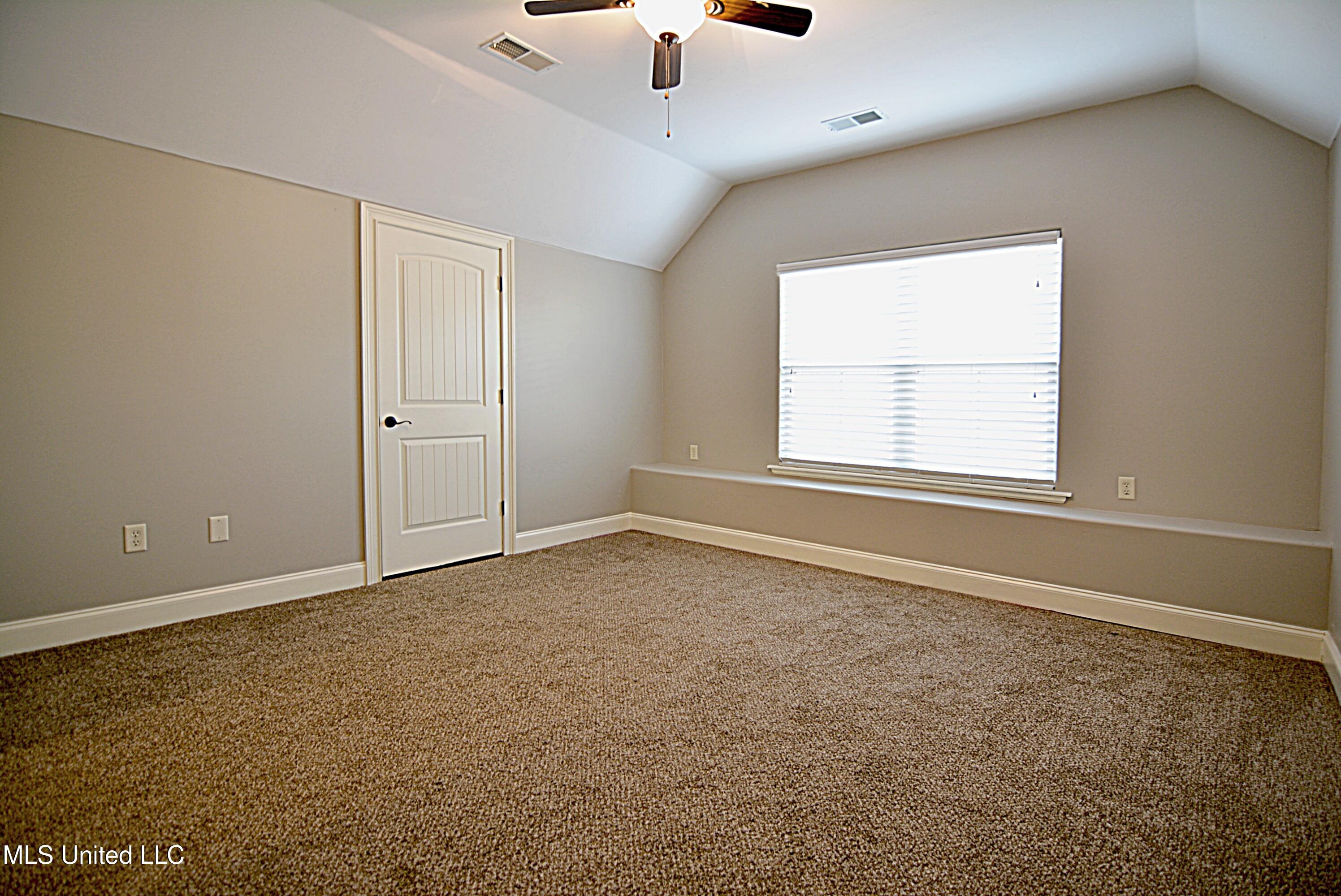 8643 Tulane Road Hernando, MS 38632 - Photo 29 of 40 Bedroom 5