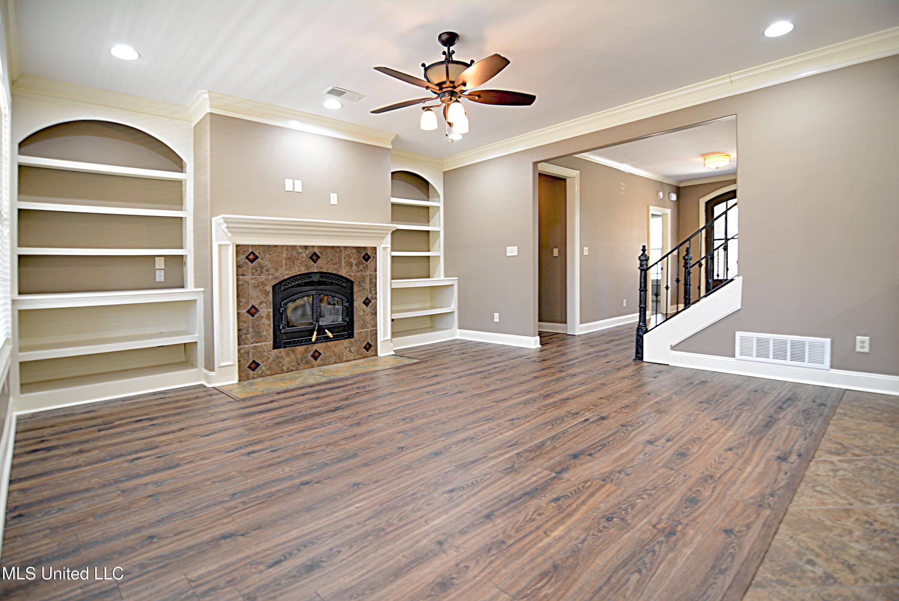 8643 Tulane Road Hernando, MS 38632 - Photo 8 of 40 Great Room