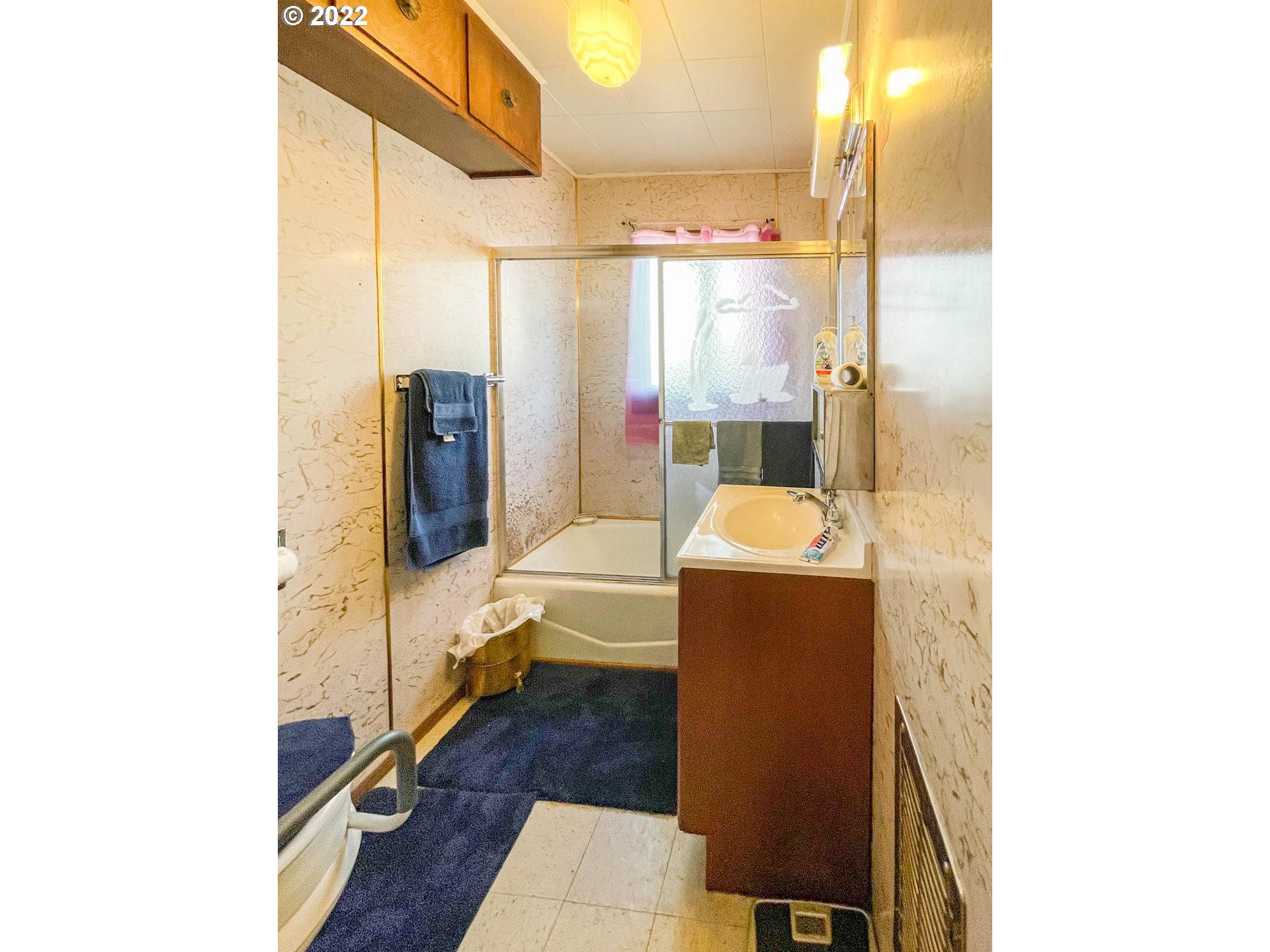 1038 South Comstock Road Sutherlin, OR 97479 - Photo 11 of 32 Gallery Image 11