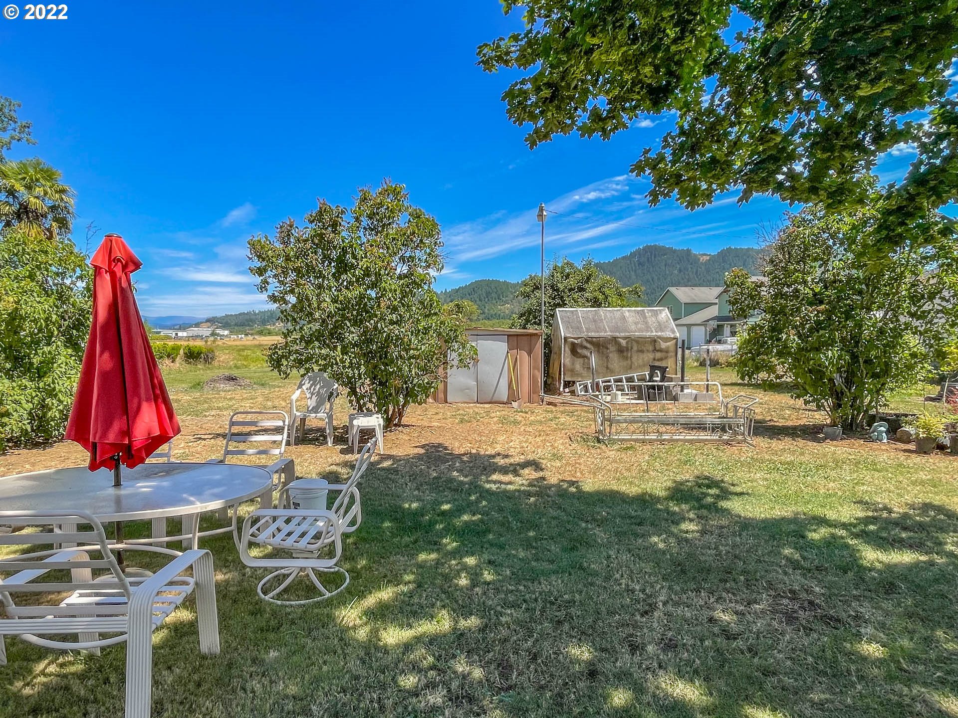 1038 South Comstock Road Sutherlin, OR 97479 - Photo 26 of 32 Gallery Image 26