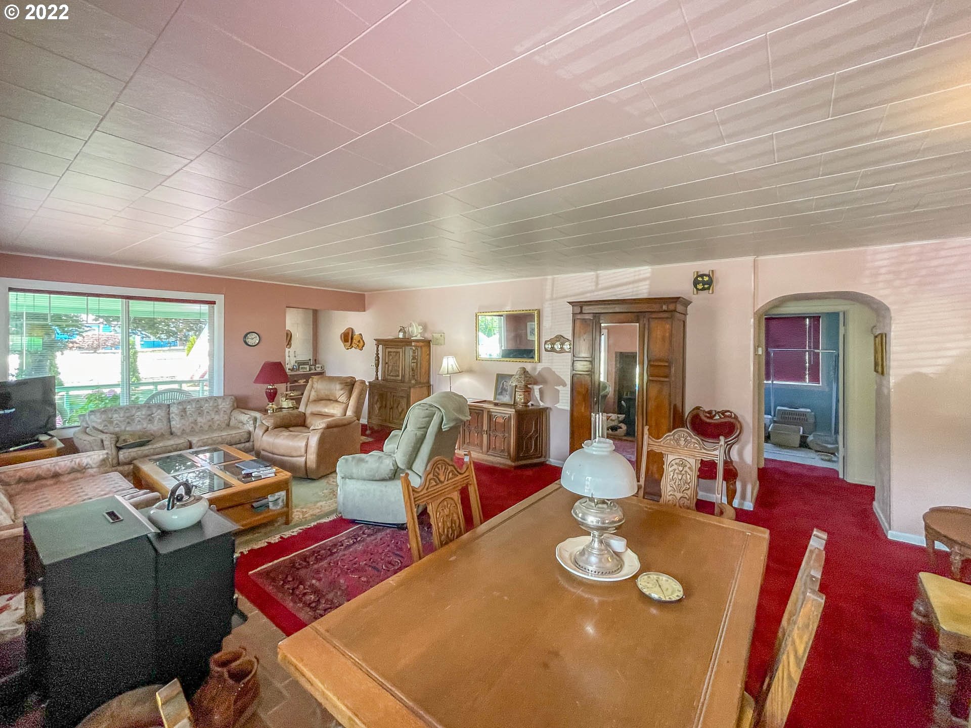 1038 South Comstock Road Sutherlin, OR 97479 - Photo 7 of 32 Gallery Image 7