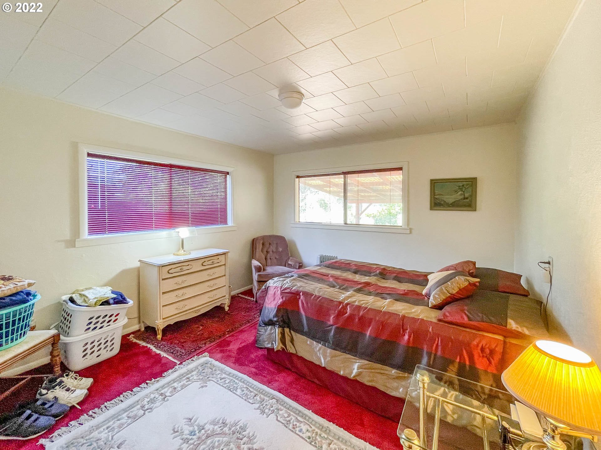 1038 South Comstock Road Sutherlin, OR 97479 - Photo 8 of 32 Gallery Image 8