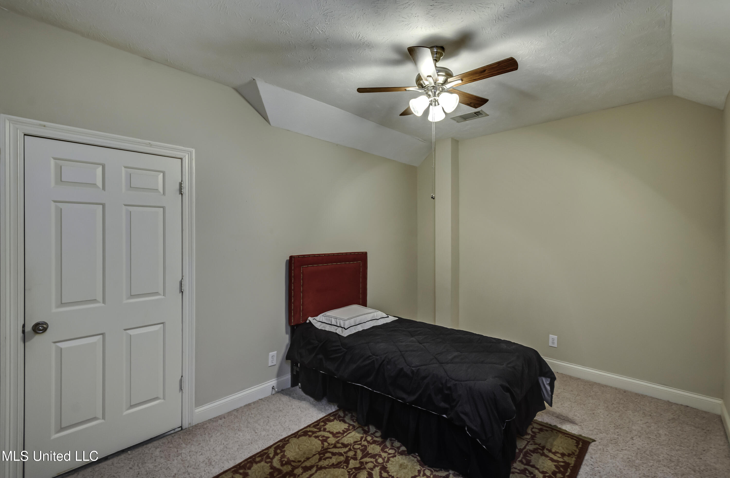 611 Berridge Drive Ridgeland, MS 39157 - Photo 39 of 82 611 Berridge Dr--56
