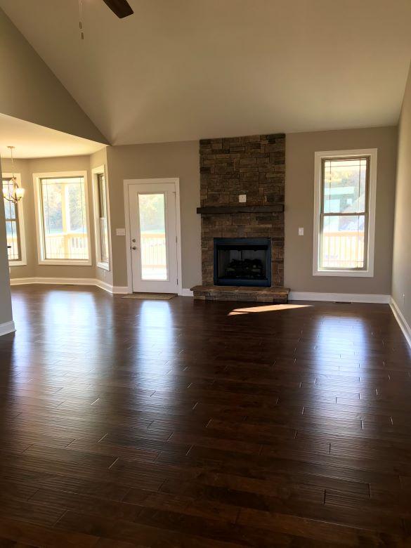 764 Hales Chapel Road Gray, TN 37615 - Photo 31 of 39 GREAT ROOM