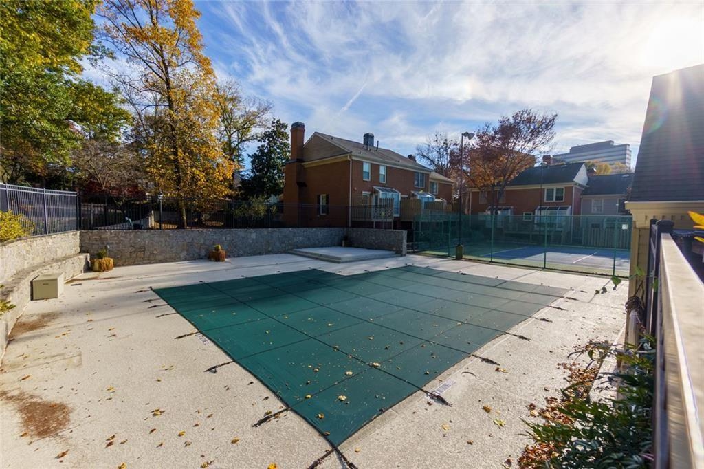 82 Mt Vernon Circle Atlanta, GA 30338 - Photo 29 of 32