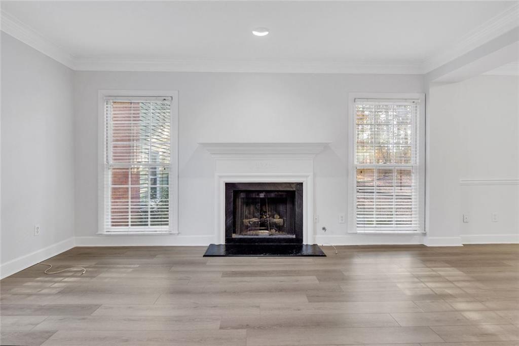 82 Mt Vernon Circle Atlanta, GA 30338 - Photo 6 of 32