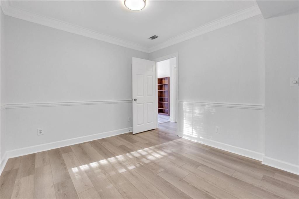 82 Mt Vernon Circle Atlanta, GA 30338 - Photo 9 of 32