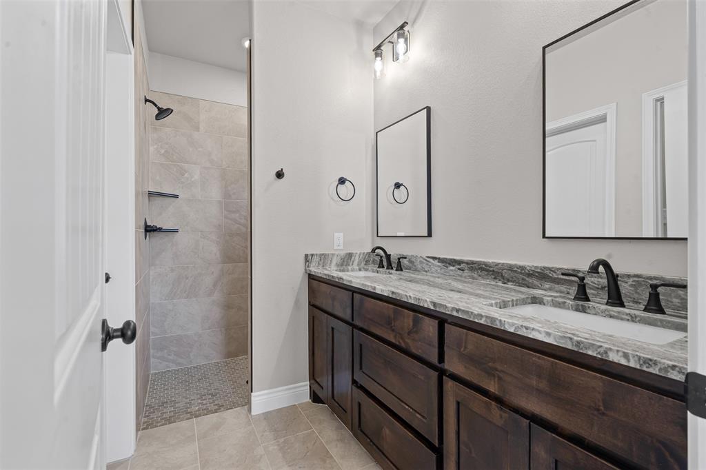 3402 Hilltop Road Granbury, TX 76048 - Photo 23 of 40