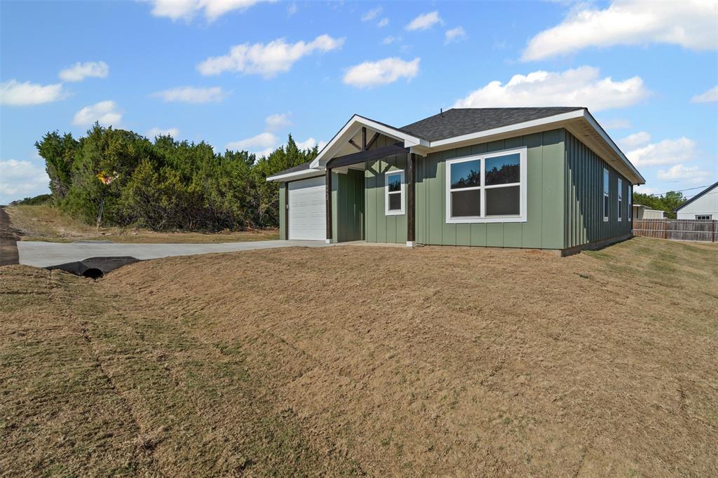 3402 Hilltop Road Granbury, TX 76048 - Photo 5 of 40