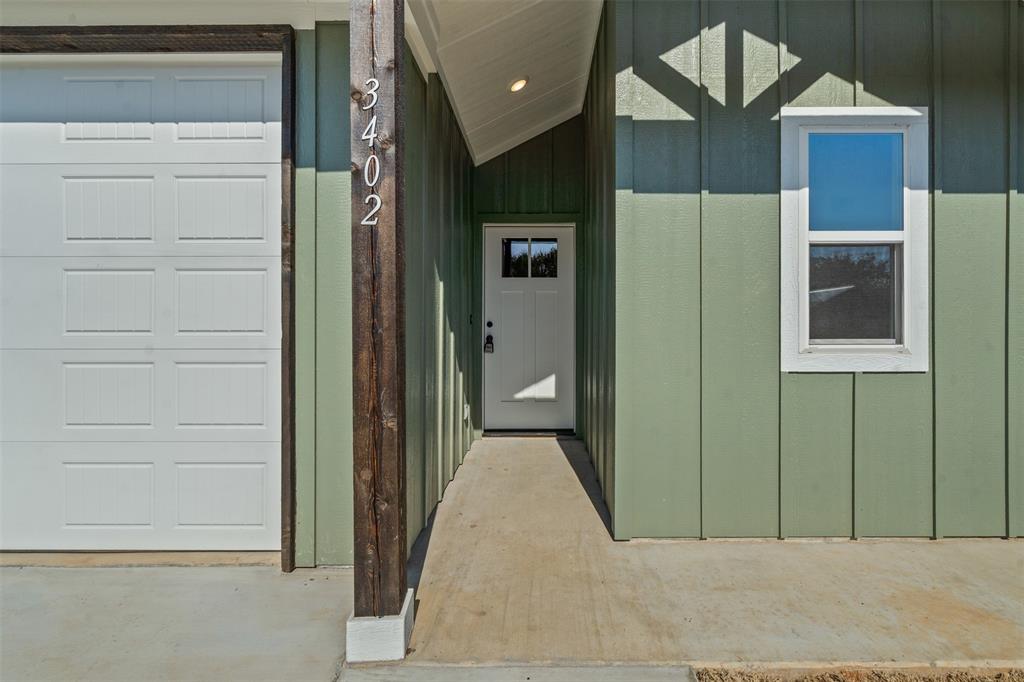 3402 Hilltop Road Granbury, TX 76048 - Photo 7 of 40