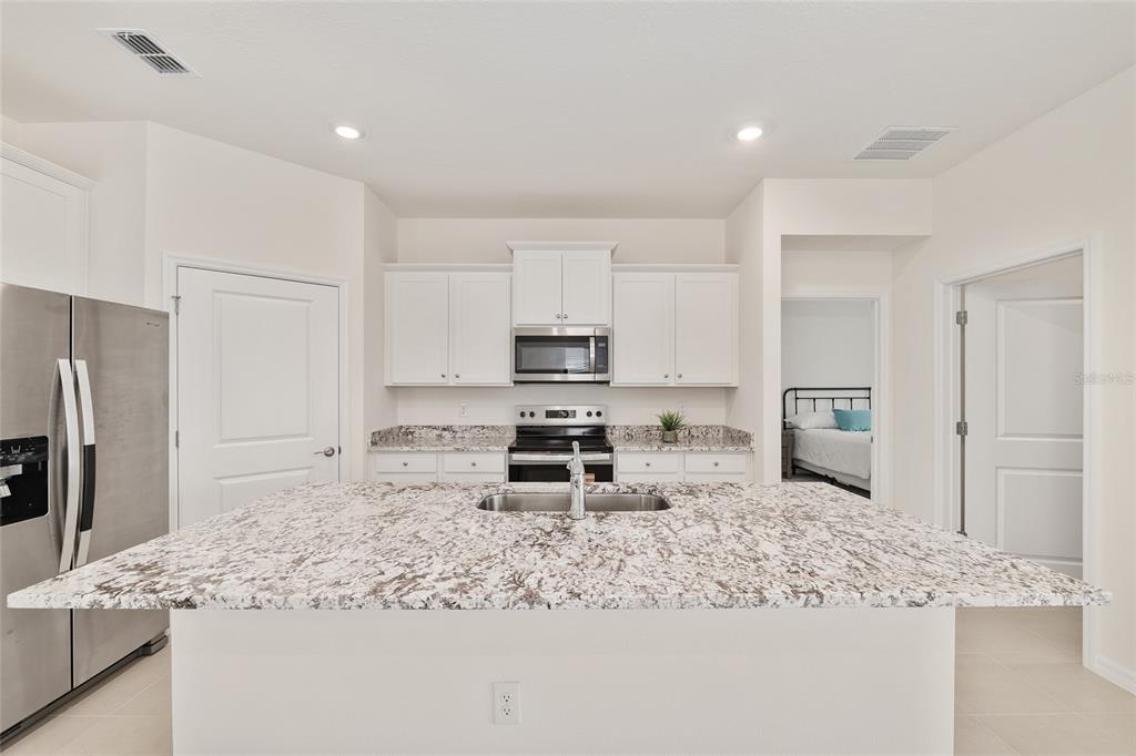 9358 Southwest 60th Terrace Road Ocala, FL 34476 - Photo 16 of 54