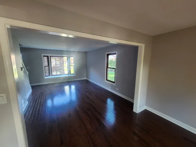 $424,900 | 1612 North Windsor Drive, Arlington Heights, IL 60004