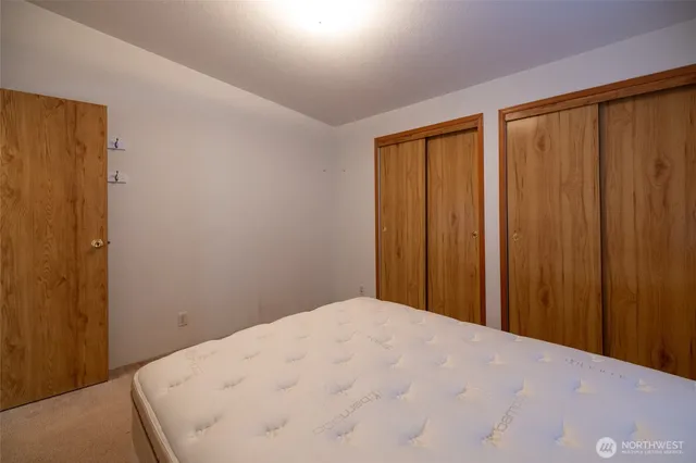 $345,000 | 404 Scheaffer Street, Oakville, WA 98568