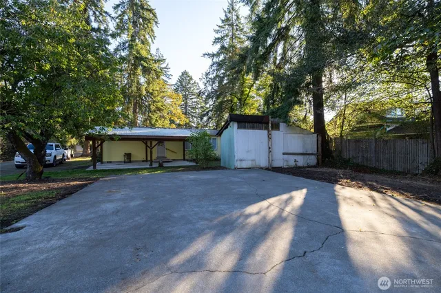 $345,000 | 404 Scheaffer Street, Oakville, WA 98568