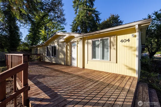 $345,000 | 404 Scheaffer Street, Oakville, WA 98568