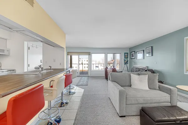 $324,999 | 2 Marine Drive, Unit 6, Michigan City, IN 46360