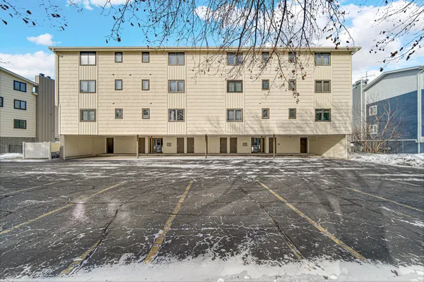 $324,999 | 2 Marine Drive, Unit 6, Michigan City, IN 46360