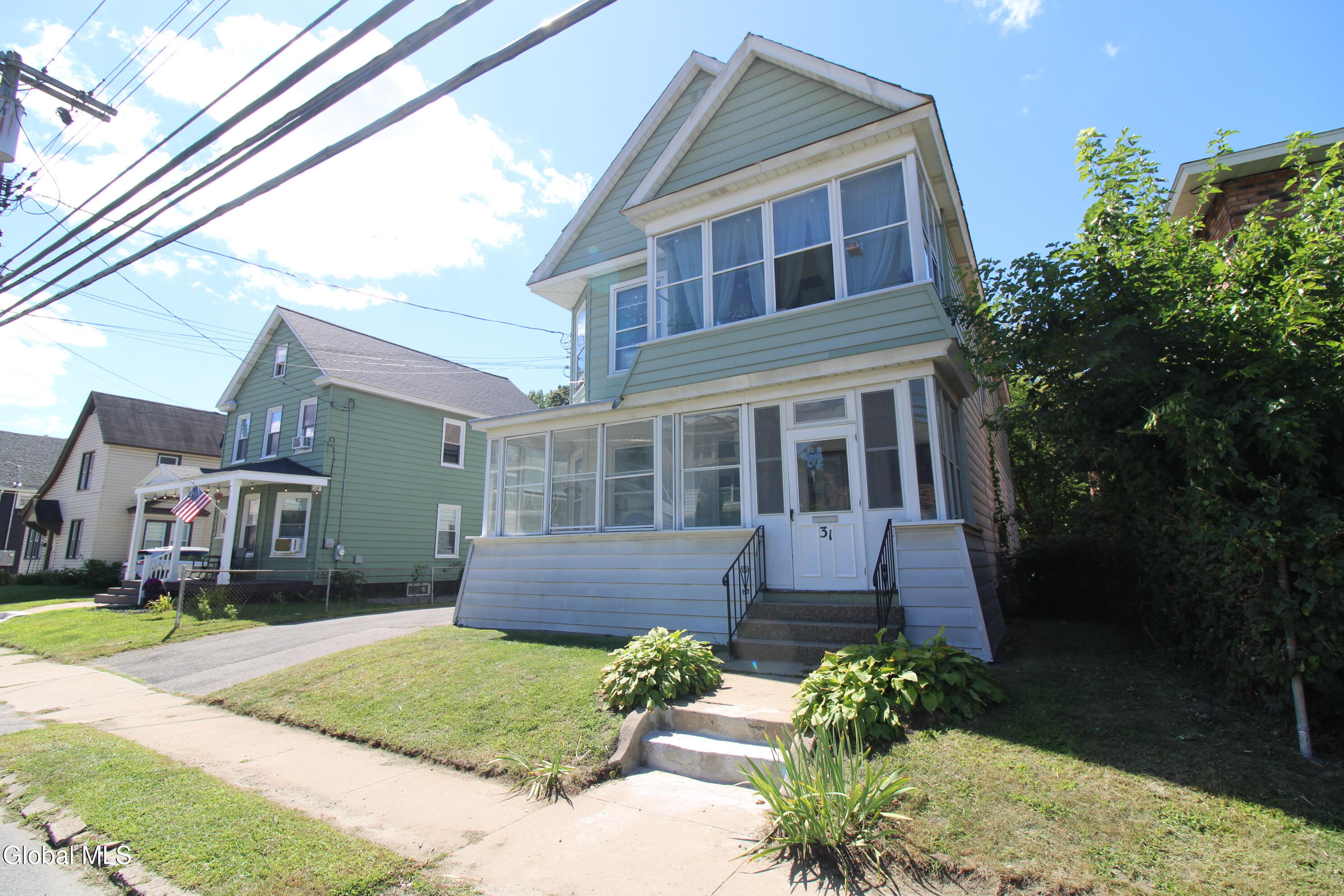 31 Vley Road Scotia, NY 12302 - Photo 3 of 38 IMG_3578