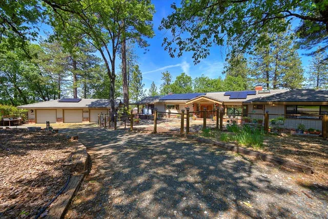 $962,500 | 19856 Ocelot Drive, Grass Valley, CA 95949