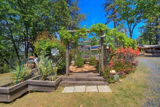 $962,500 | 19856 Ocelot Drive, Grass Valley, CA 95949