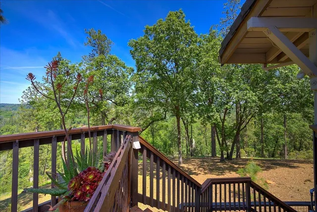 $962,500 | 19856 Ocelot Drive, Grass Valley, CA 95949