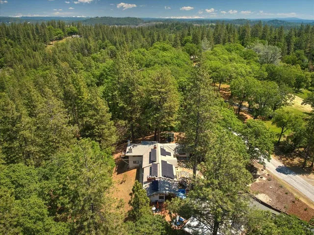 $962,500 | 19856 Ocelot Drive, Grass Valley, CA 95949
