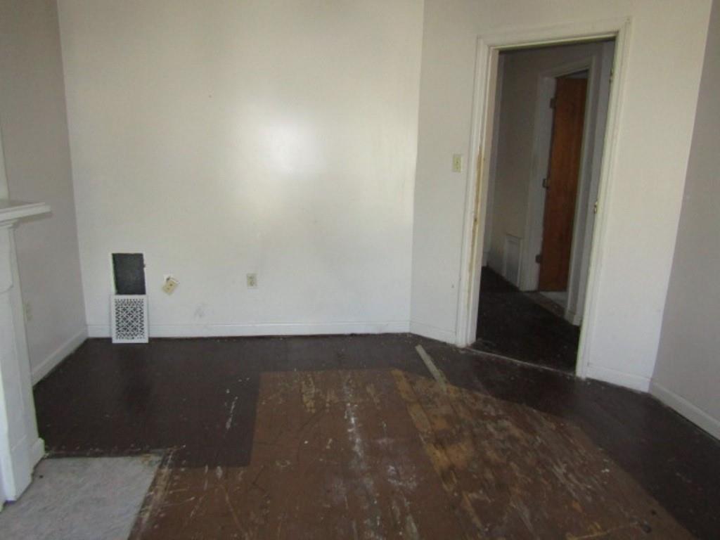 255 Duncan Avenue Washington, PA 15301 - Photo 39 of 39 an empty room with an empty space