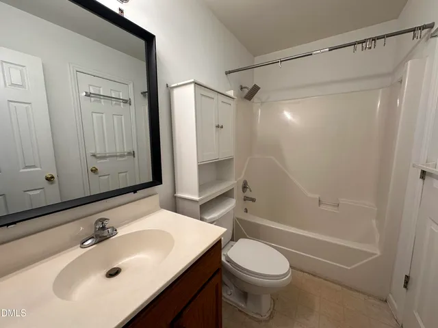 $1,300 | 422 Wall Street, Wendell, NC 27591