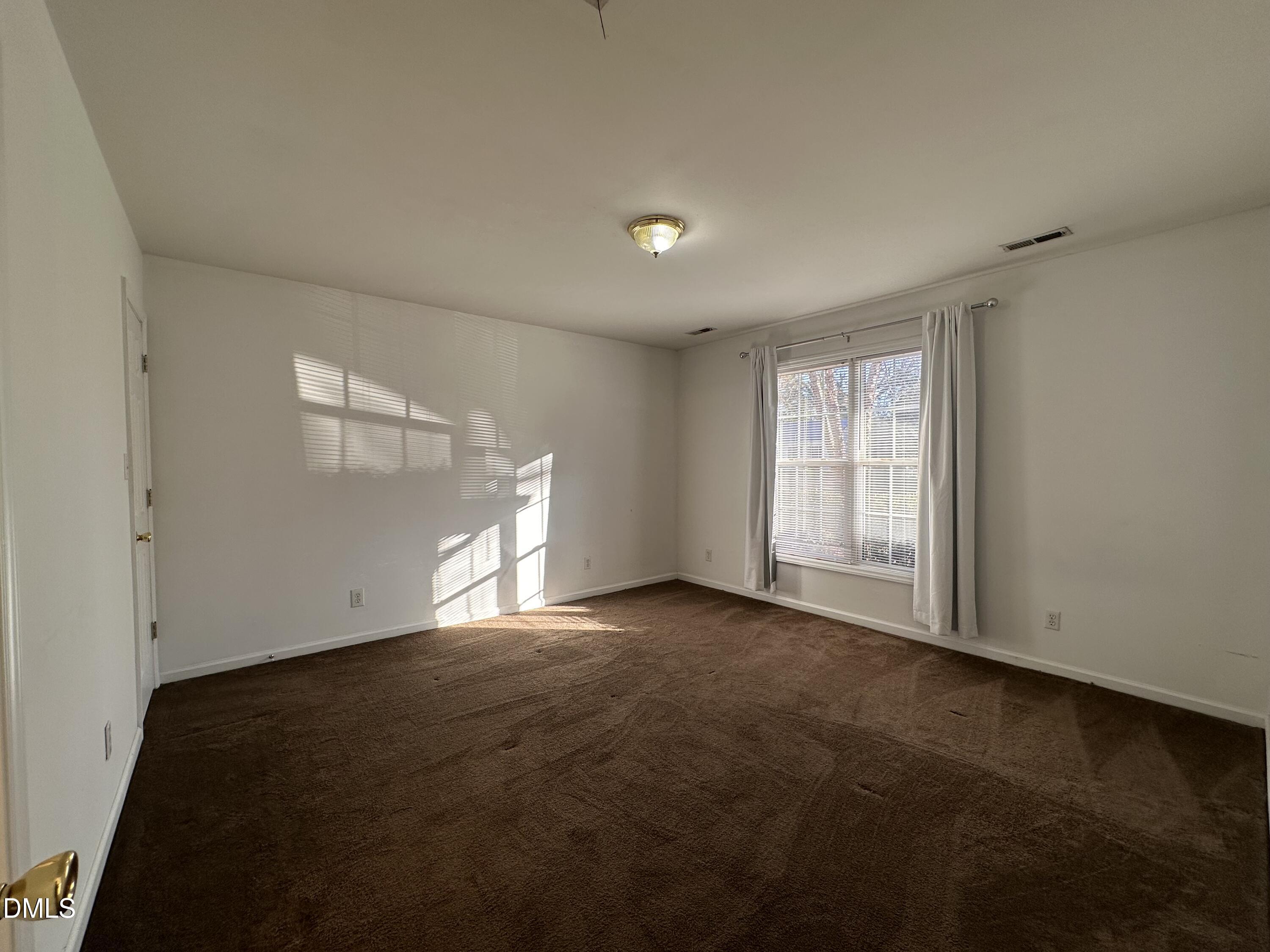 422 Wall Street Wendell, NC 27591 - Photo 4 of 11 IMG_3616