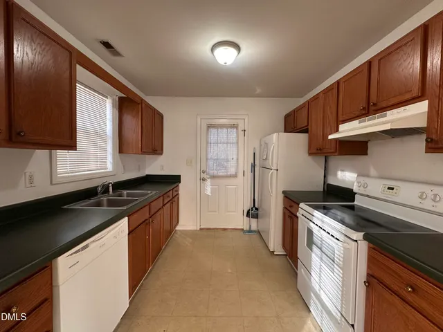 $1,300 | 422 Wall Street, Wendell, NC 27591