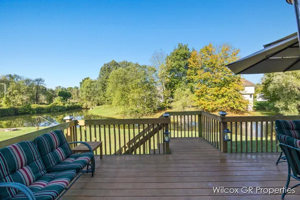 $492,500 | 1041 Dogwood Meadows Drive Southeast, Ada, MI 49301