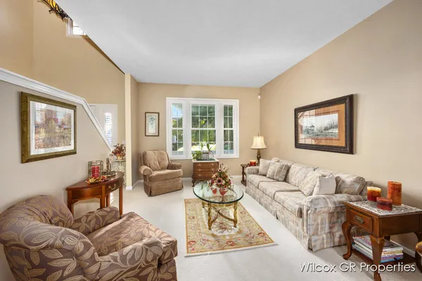 $492,500 | 1041 Dogwood Meadows Drive Southeast, Ada, MI 49301