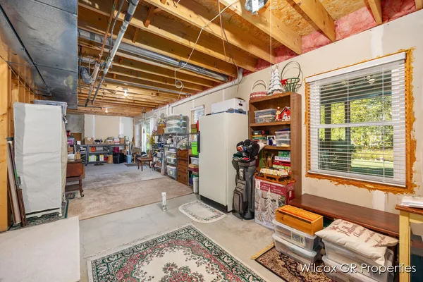 $492,500 | 1041 Dogwood Meadows Drive Southeast, Ada, MI 49301