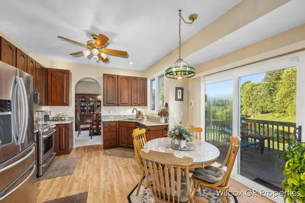 $492,500 | 1041 Dogwood Meadows Drive Southeast, Ada, MI 49301