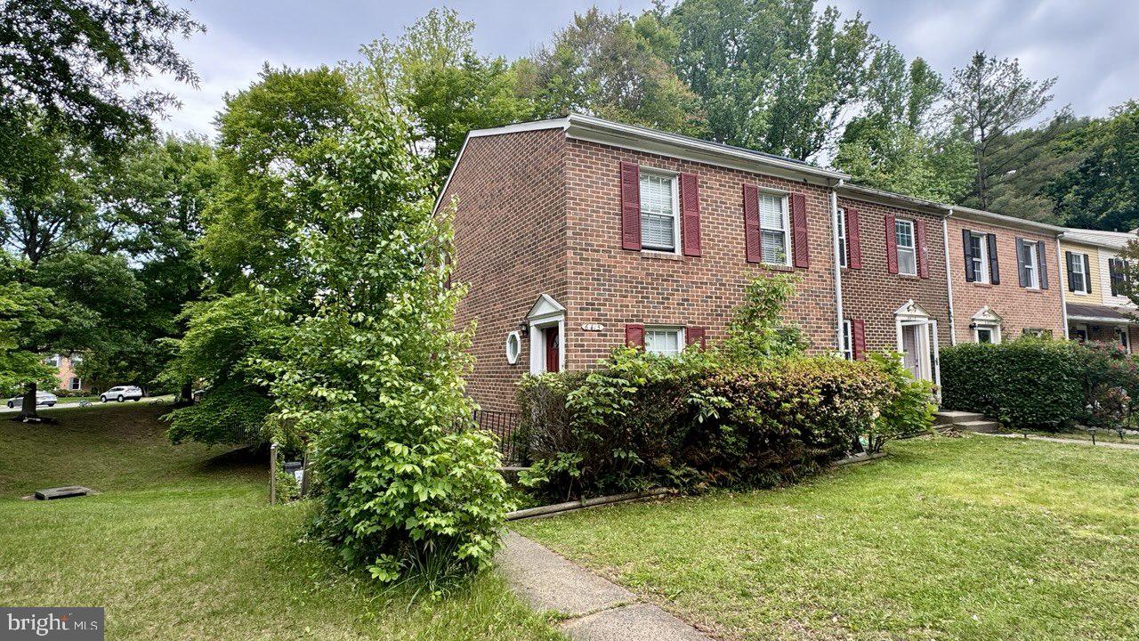 6415 Blarney Stone Court Springfield, VA 22152 - Photo 1 of 4