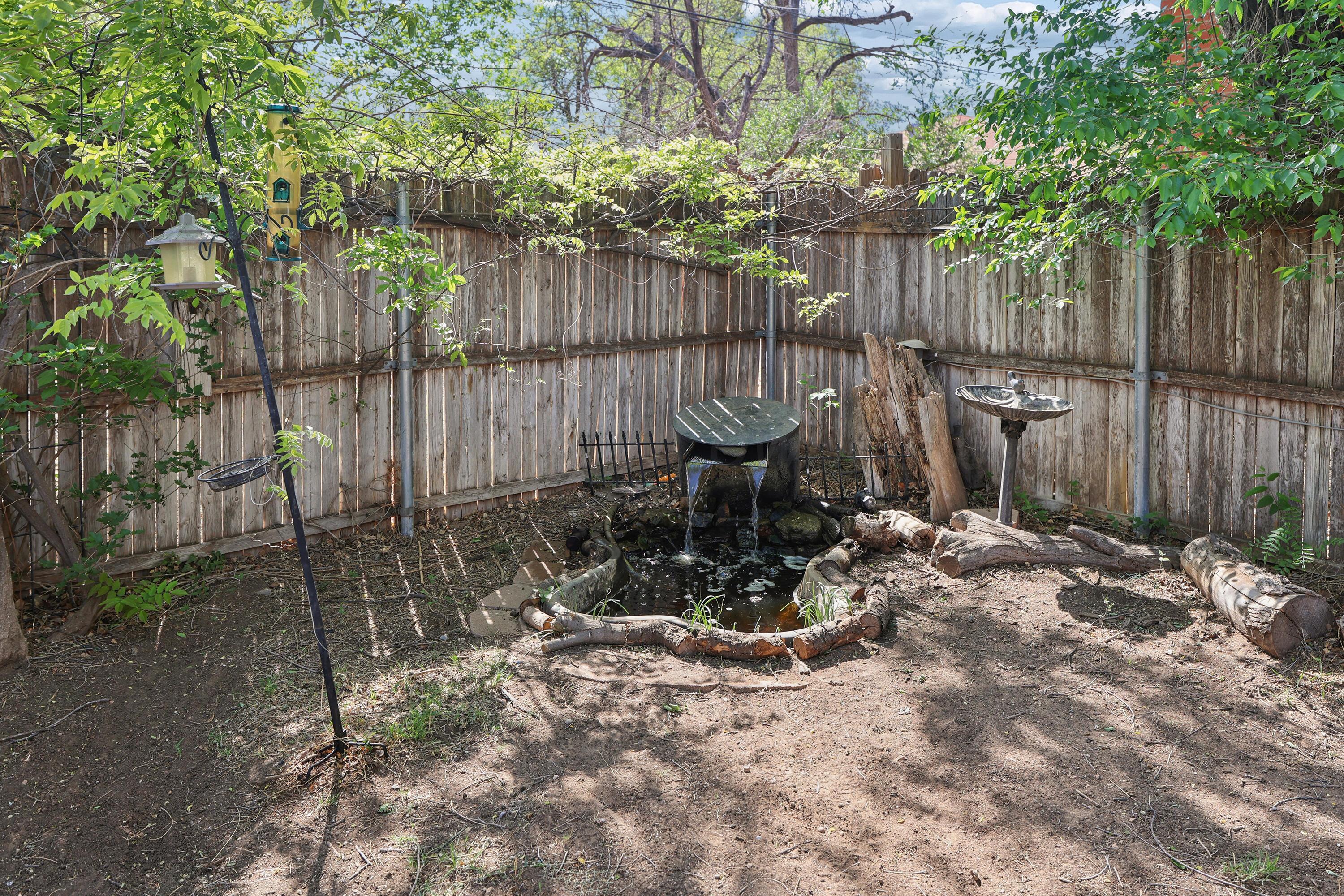 2103 South Polk Street Amarillo, TX 79109 - Photo 25 of 30 27-Backyard Fountain