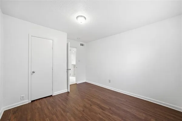 $2,000 | 334 Valley Park Drive, Garland, TX 75043