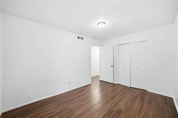 $2,000 | 334 Valley Park Drive, Garland, TX 75043