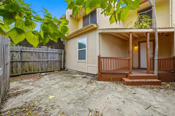 $2,000 | 334 Valley Park Drive, Garland, TX 75043