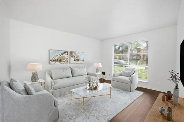 $2,000 | 334 Valley Park Drive, Garland, TX 75043