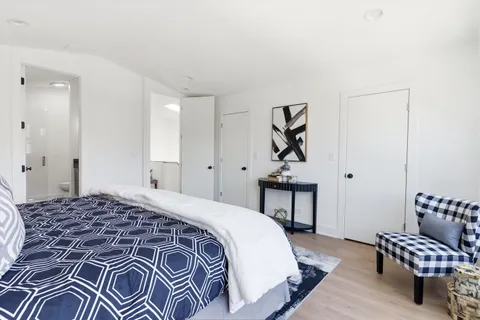 $1,399,000 | 2044 West Superior Street, Chicago, IL 60612