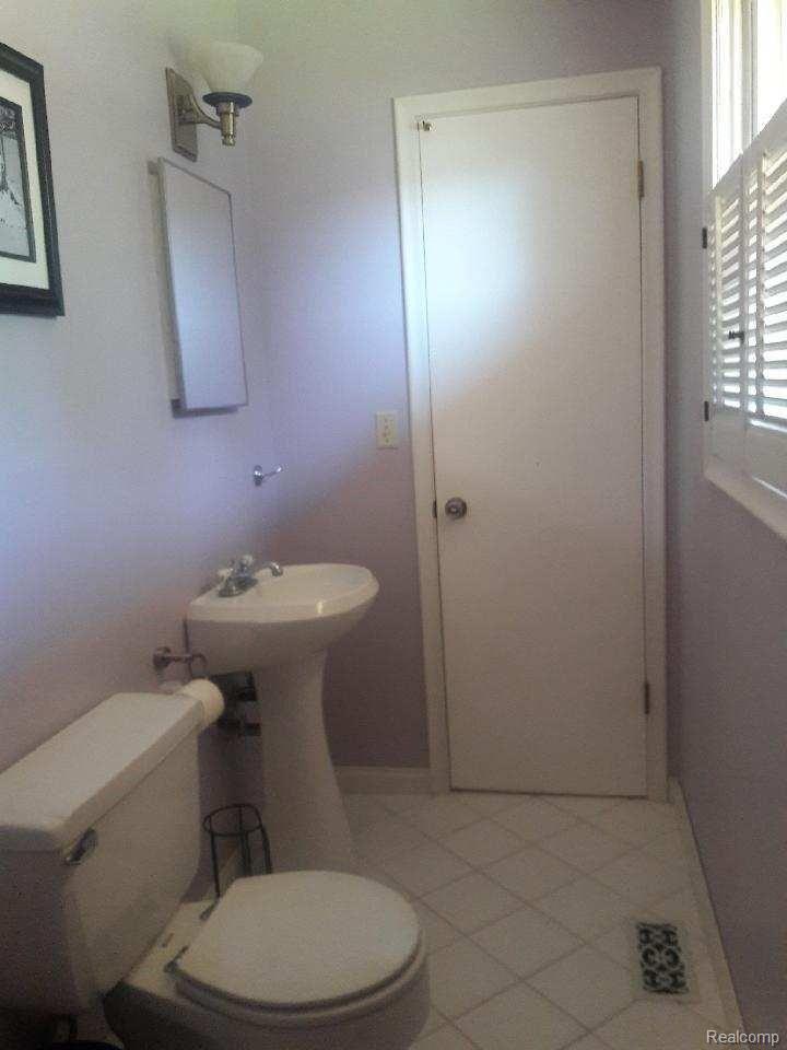 5141 Middleboro Road Grand Blanc, MI 48439 - Photo 27 of 55 IMG_1534.JPG