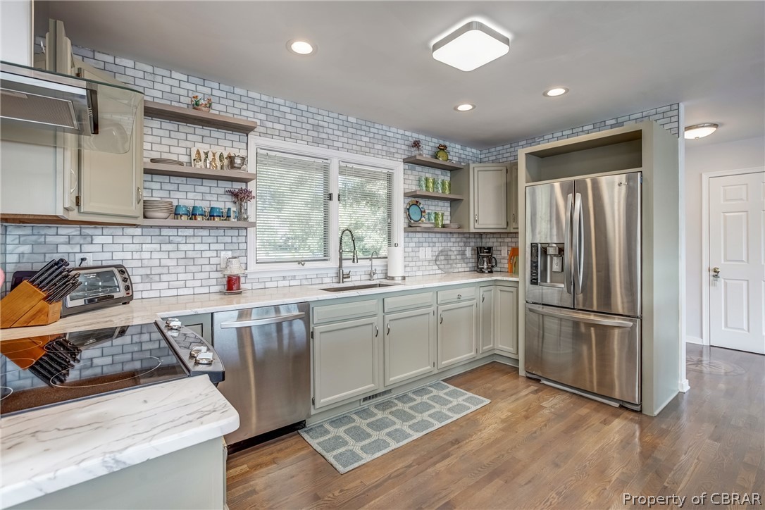 546 Eubank Landing Road Topping, VA 23169 - Photo 12 of 40 Stylish kitchen renovation in 2016/2017