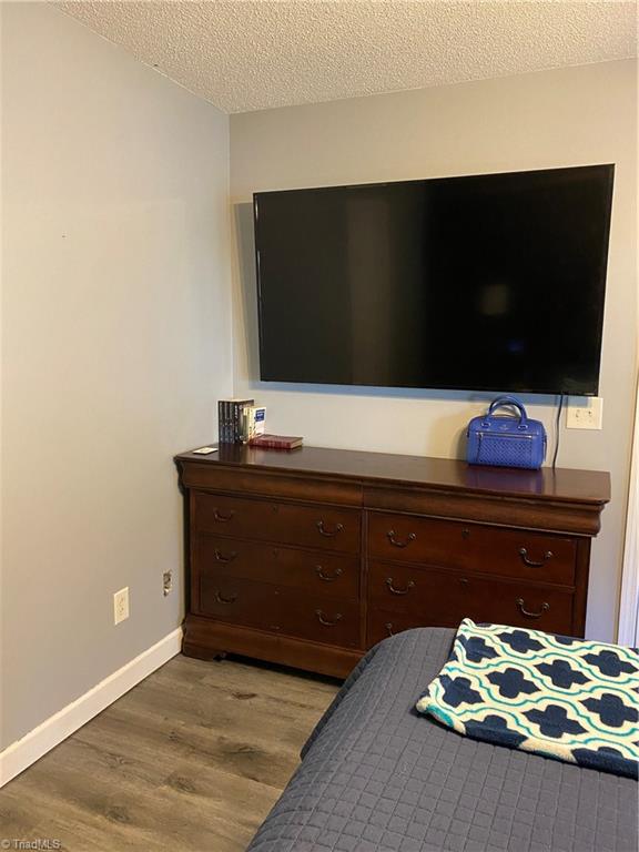 5425 Springhouse Farm Road Winston-Salem, NC 27107 - Photo 8 of 18 Gallery Image 8