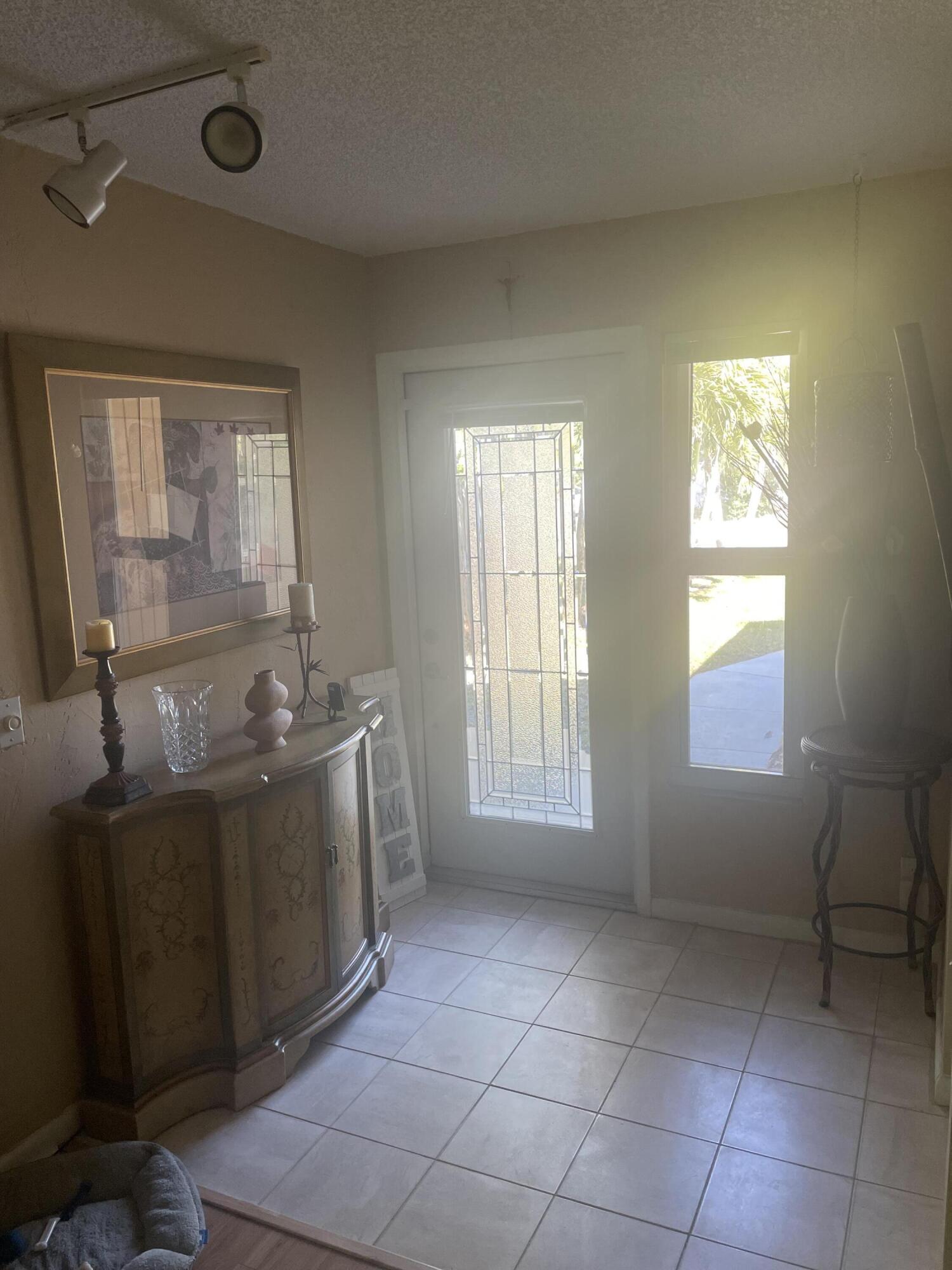 14845 Whatley Road Delray Beach, FL 33445 - Photo 13 of 24 Foyer
