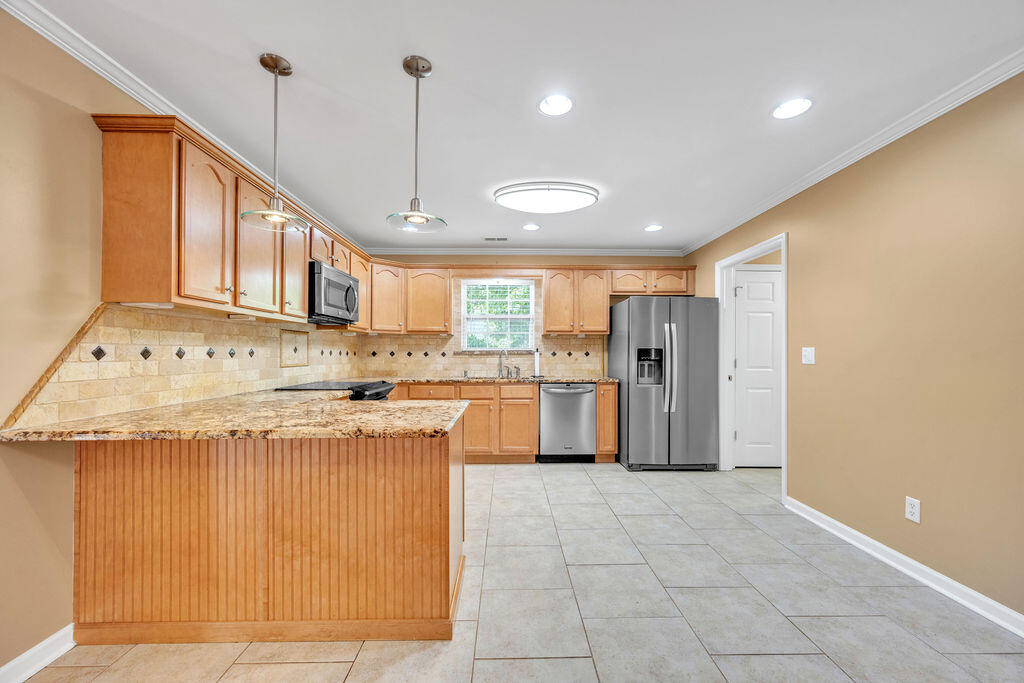 610 Callaway Court Chattanooga, TN 37421 - Photo 11 of 46 610Callaway-23