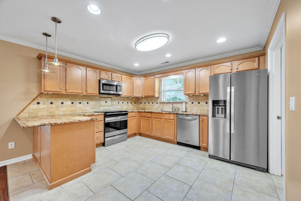 610 Callaway Court Chattanooga, TN 37421 - Photo 12 of 46 610Callaway-24