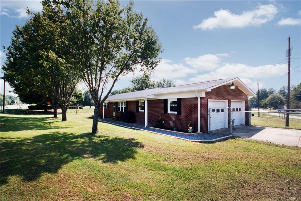 1800 Moose Road, Unit 6 Kannapolis, NC 28083 - Photo 3 of 21 Gallery Image 3